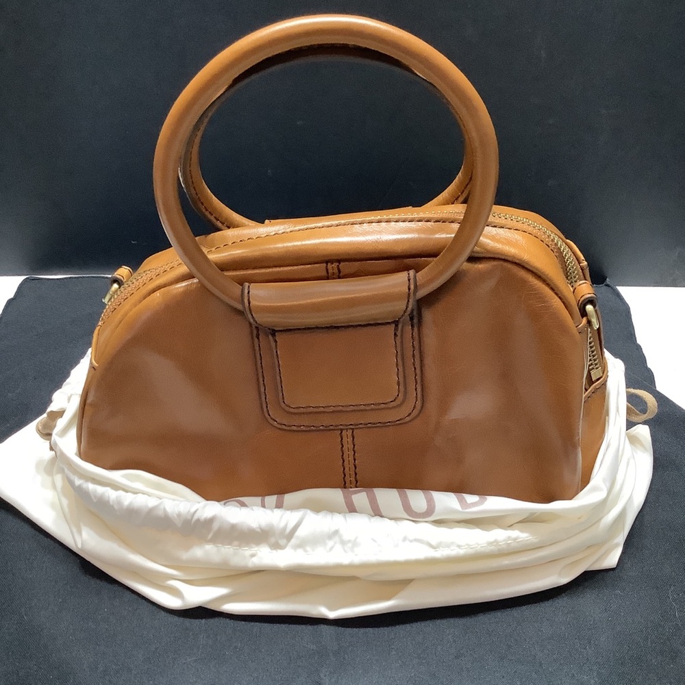 HOBO Sheila Small Genuine Leather Crossbody Bag, with Dust Bag